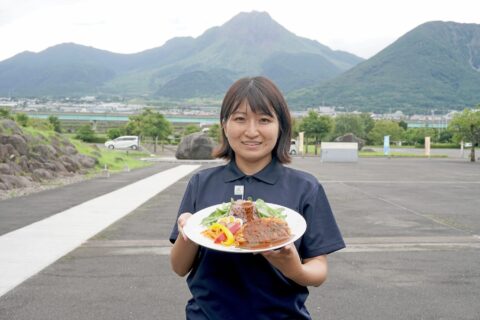 倉林実央