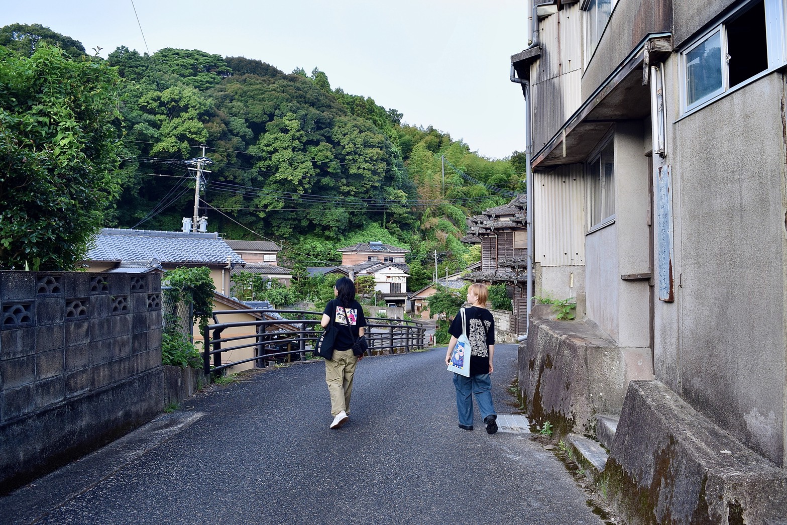 「つながり」にふれるアート『「わたし」と「わたしたち」のことばART×旅するムサビプロジェクトin佐世保』ポスターアートプロジェクト開催【武蔵野大学 佐野自主ゼミ生共著記事】